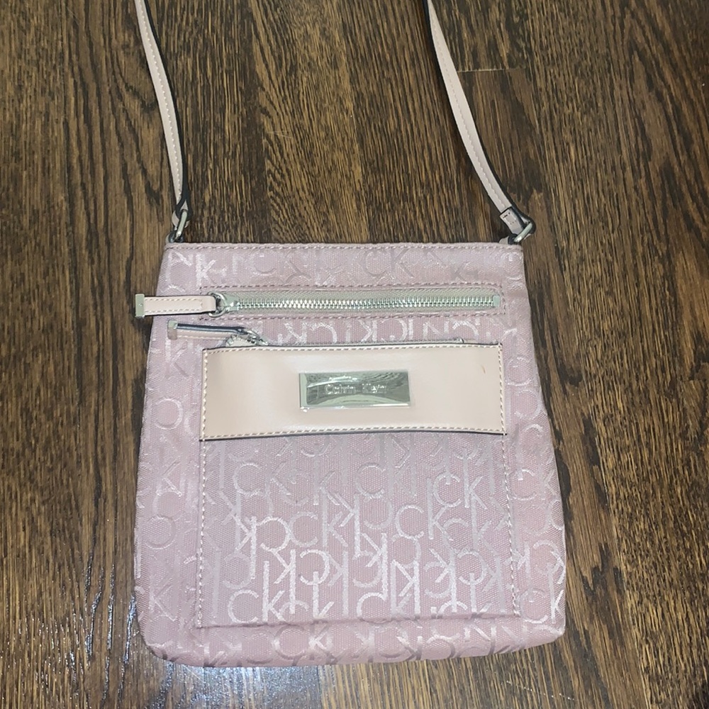Calvin Klein cross body bag (Never used)